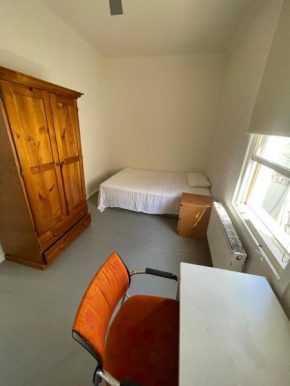Ausis Accommodation Services collingwood 01